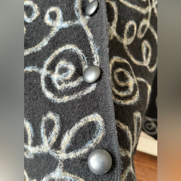 Super unique Carol Little cardigan blazers %100 wool with beautiful swirl design - Picture 4 of 8